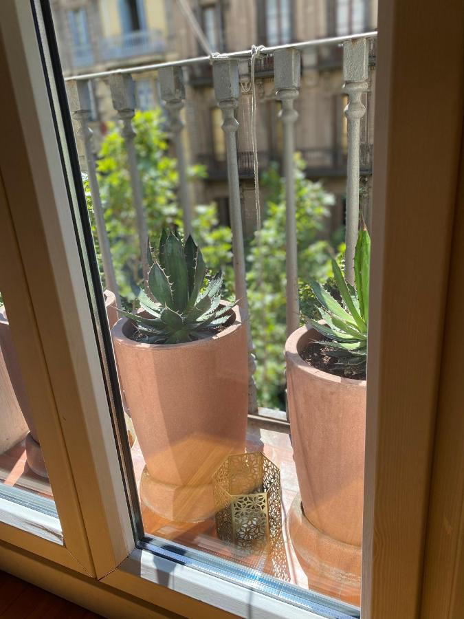 Petit Rossello Lägenhet Barcelona Exteriör bild
